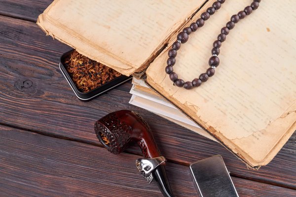 Le pouvoir des accessoires : comment sublimer votre look avec une ceinture tendance