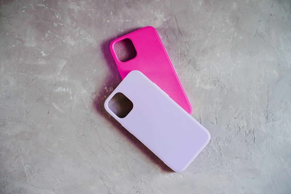 Les coques de téléphone pour couple : un symbole de connexion partagée ?